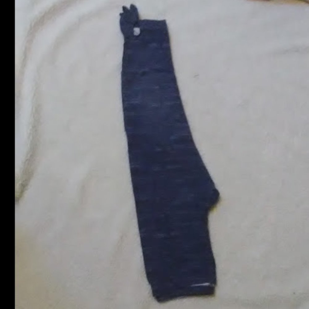 ☆Blue Mid Calf Capris☆
